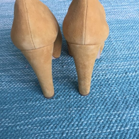 ALDO, YELLOW-MUSTARD GENUINE SUEDE, SHOES, SZ. 8 - Picture 3 of 6